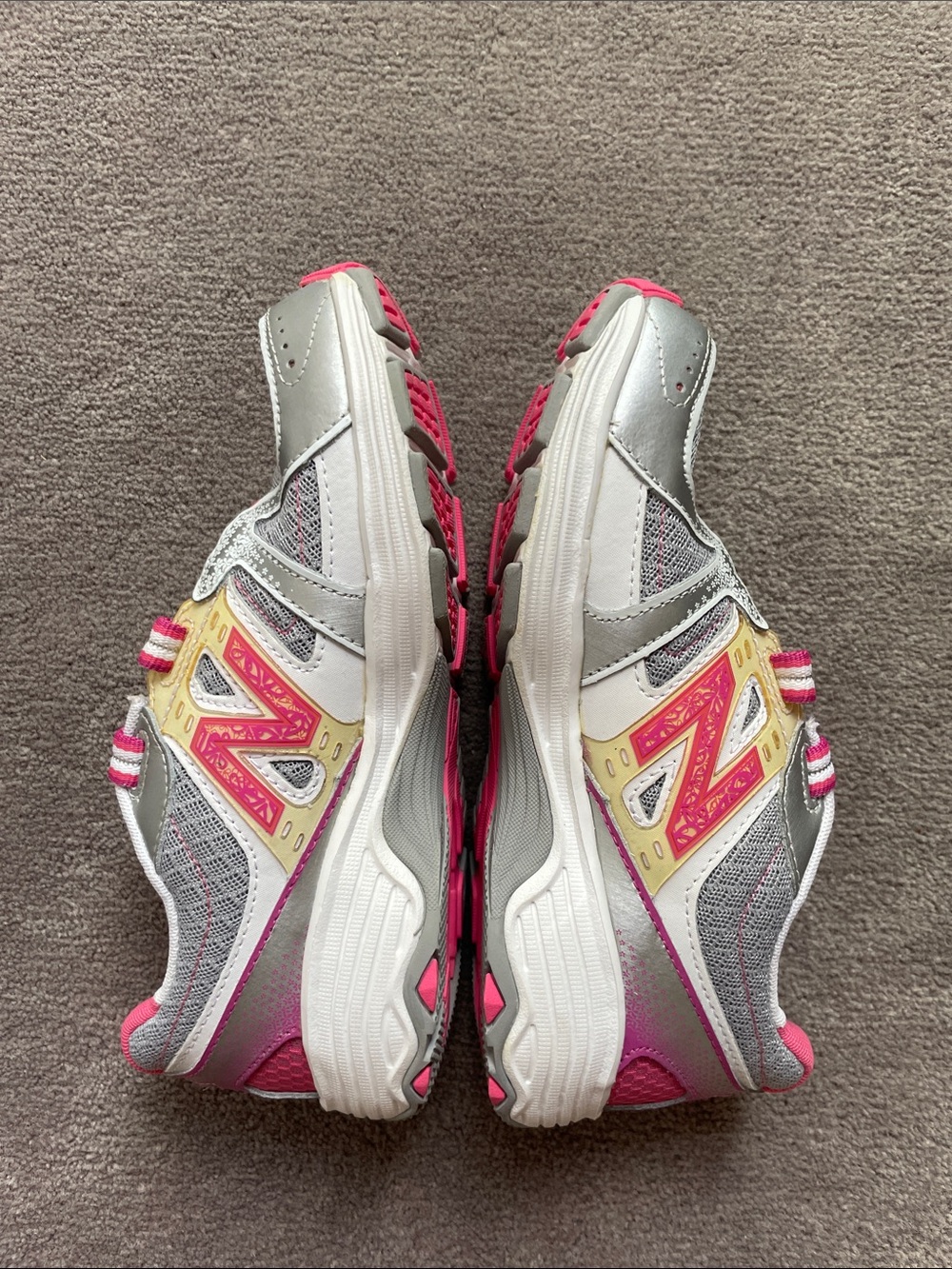 New Balance Girl’s 3 1/2 Gray and Pink Sneakers with Yellow Accents - Picture 2 of 8
